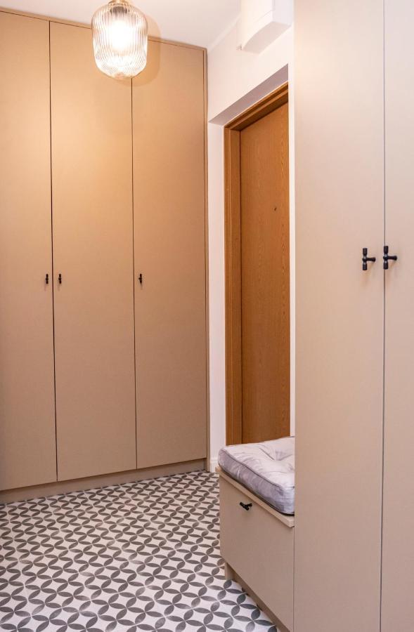 Apartament Przy Metrze Wierzbno Z Nuta Vintage Warsaw Ngoại thất bức ảnh